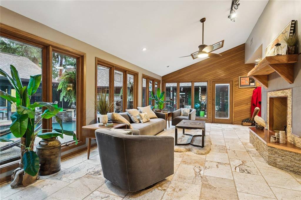 202 Holly Drive, Hammond, LA 70401