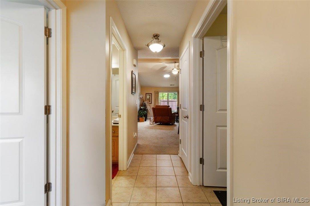 1918 Majestic Meadows Drive, Clarksville, IN 47129
