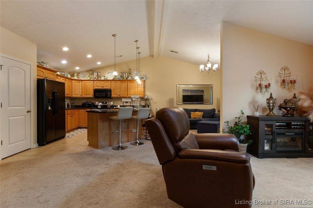 1918 Majestic Meadows Drive, Clarksville, IN 47129