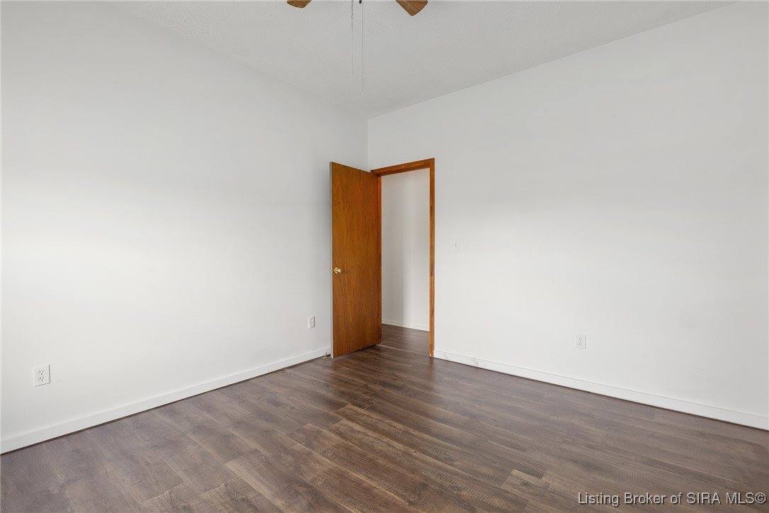 10055 Old Highway 111 SE, Elizabeth, IN 47117