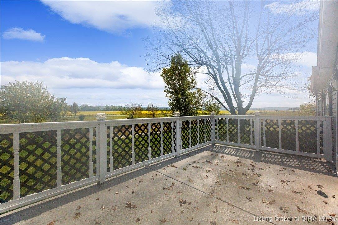 10055 Old Highway 111 SE, Elizabeth, IN 47117