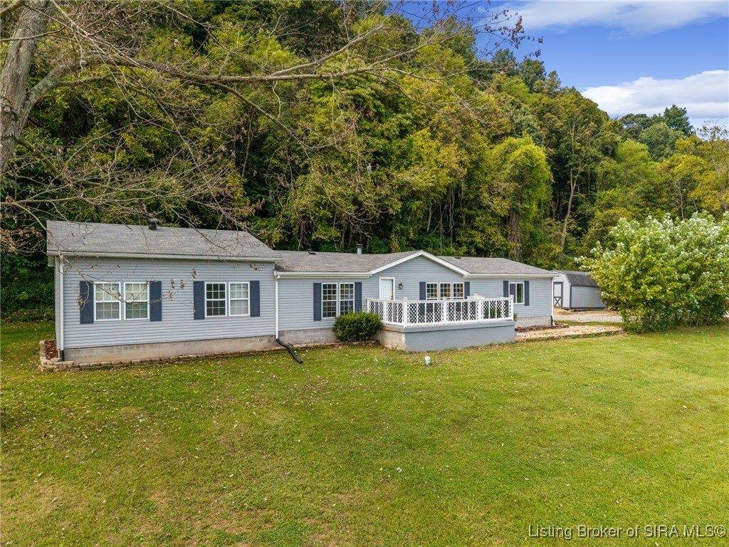 10055 Old Highway 111 SE, Elizabeth, IN 47117