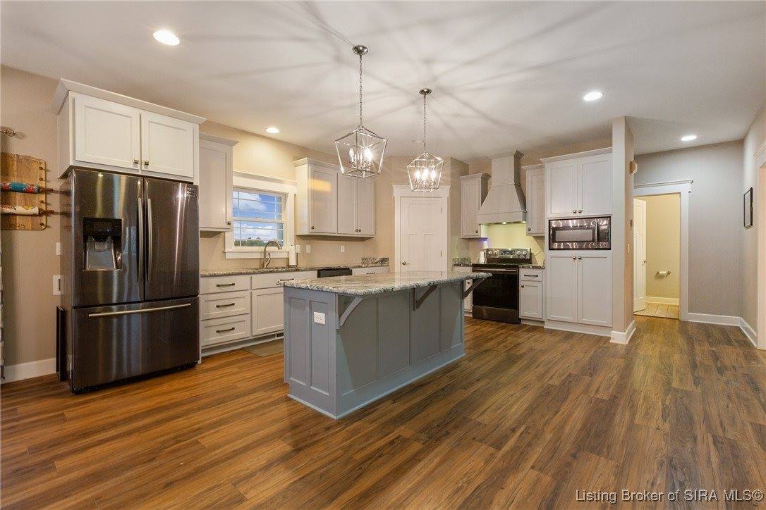 12714 Columbus Mann Road, Memphis, IN 47143