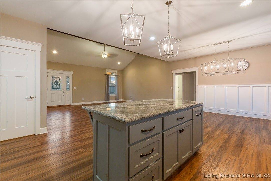 12714 Columbus Mann Road, Memphis, IN 47143