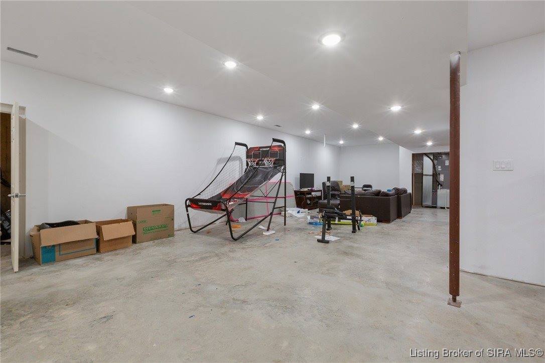 12714 Columbus Mann Road, Memphis, IN 47143