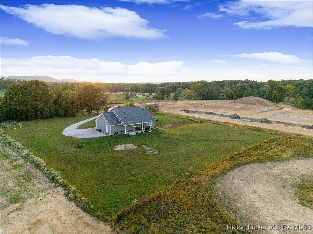 12714 Columbus Mann Road, Memphis, IN 47143