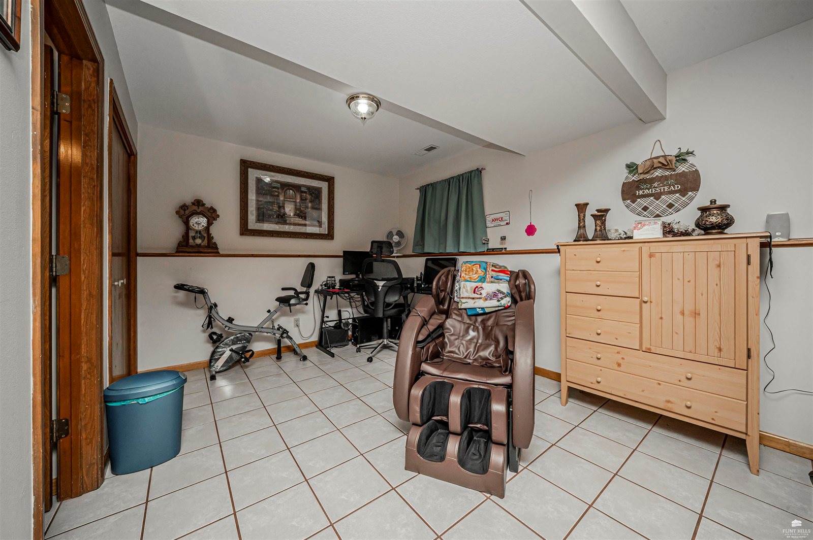 1233 Caroline Drive, Junction City, KS 66441