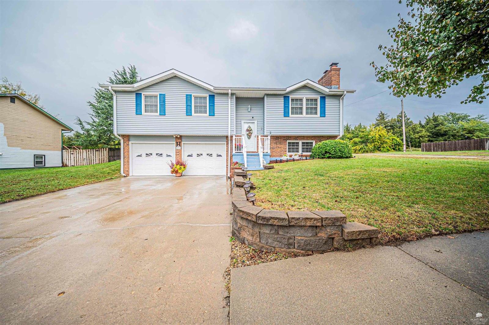 1233 Caroline Drive, Junction City, KS 66441