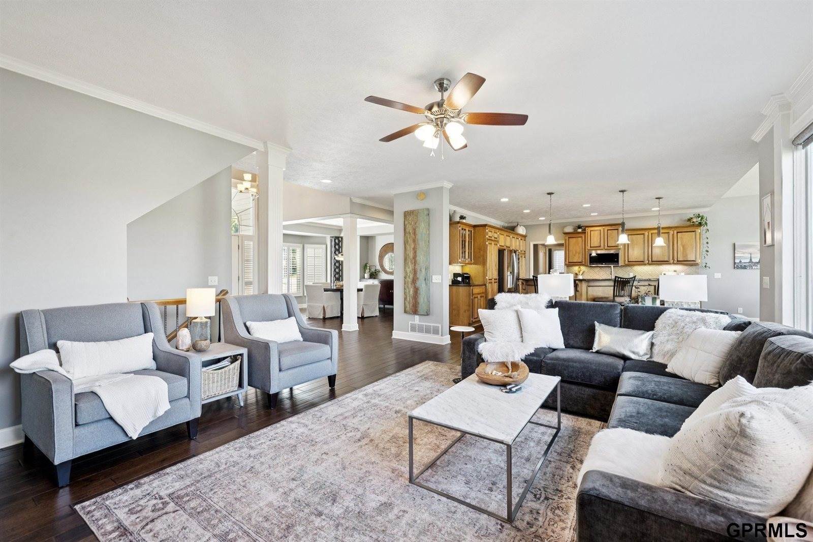 19264 Woolworth Avenue, Omaha, NE 68130