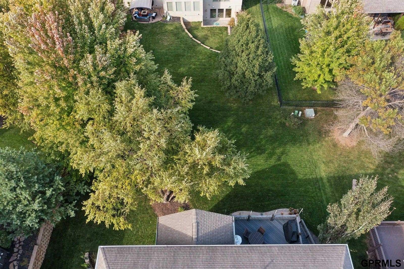 19264 Woolworth Avenue, Omaha, NE 68130