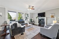 19264 Woolworth Avenue, Omaha, NE 68130