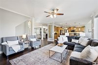 19264 Woolworth Avenue, Omaha, NE 68130