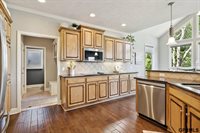 19264 Woolworth Avenue, Omaha, NE 68130