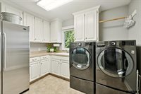 19264 Woolworth Avenue, Omaha, NE 68130