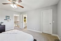 19264 Woolworth Avenue, Omaha, NE 68130