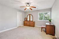 19264 Woolworth Avenue, Omaha, NE 68130