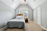 19264 Woolworth Avenue, Omaha, NE 68130