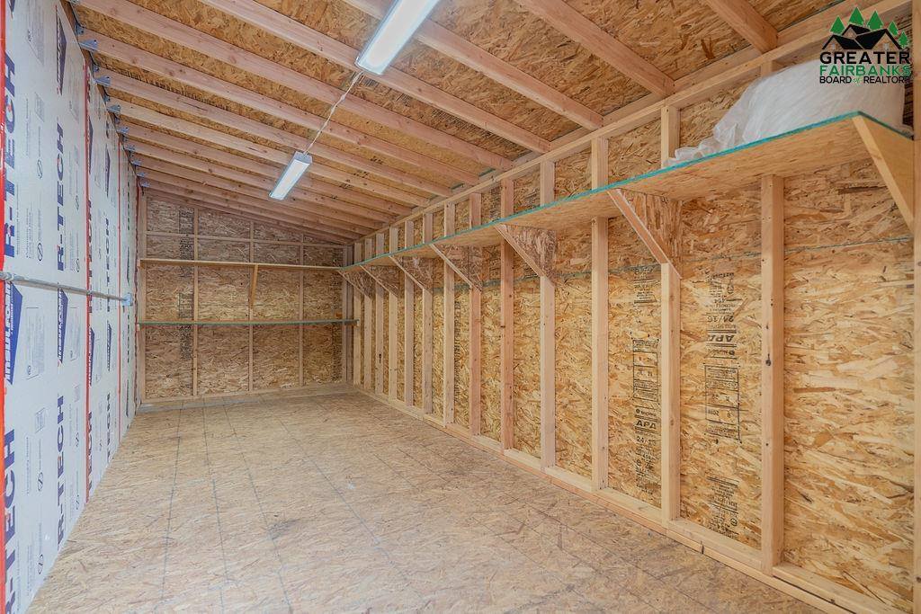 1089 Eliz Street, North Pole, AK 99705