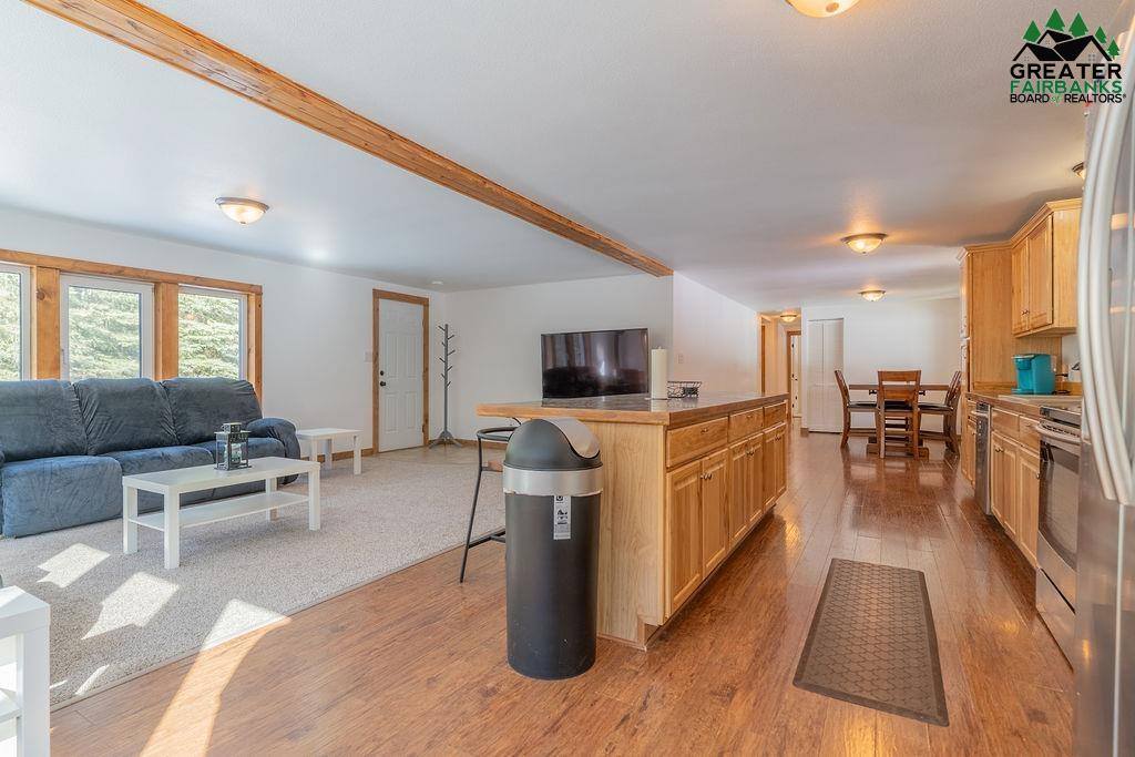 1089 Eliz Street, North Pole, AK 99705