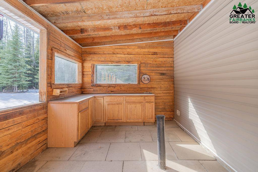 1089 Eliz Street, North Pole, AK 99705