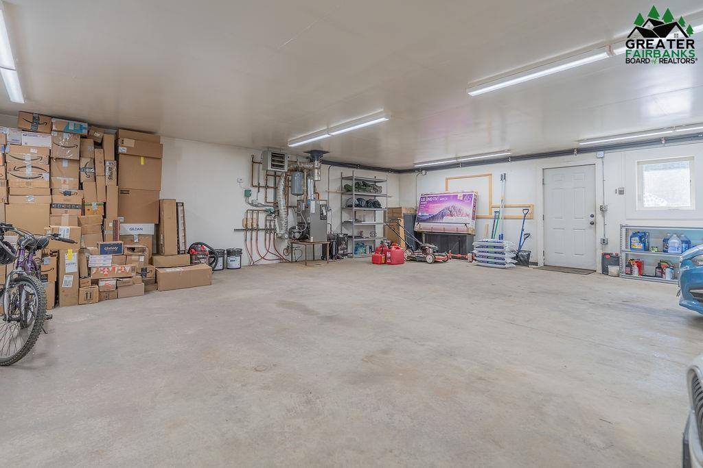 1089 Eliz Street, North Pole, AK 99705