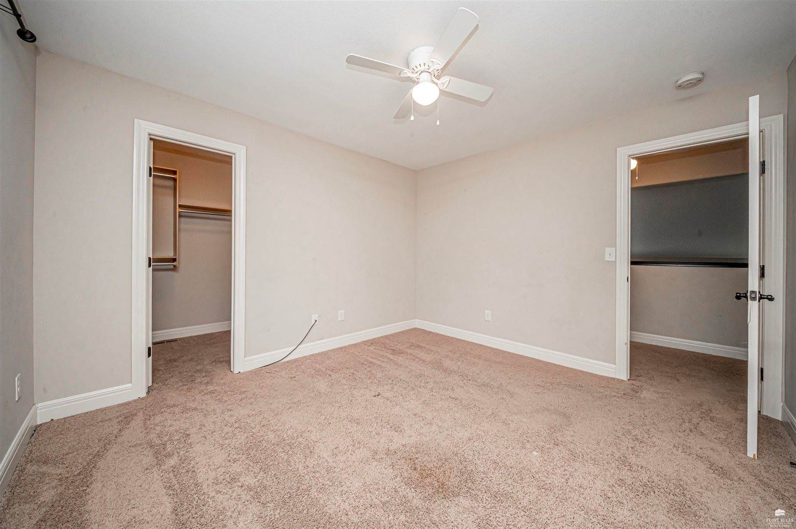 2332 Buckshot Drive, Junction City, KS 66441