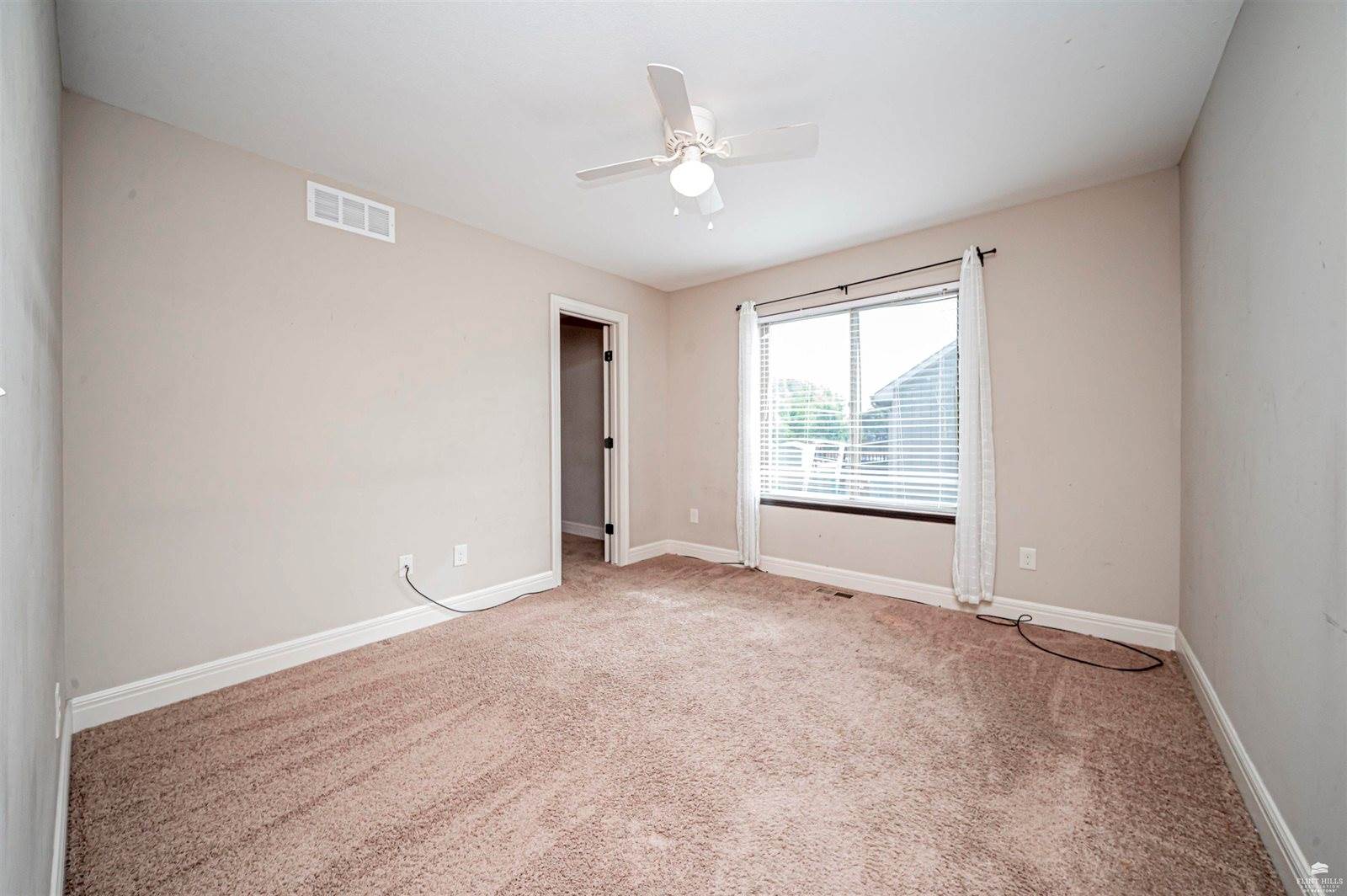 2332 Buckshot Drive, Junction City, KS 66441