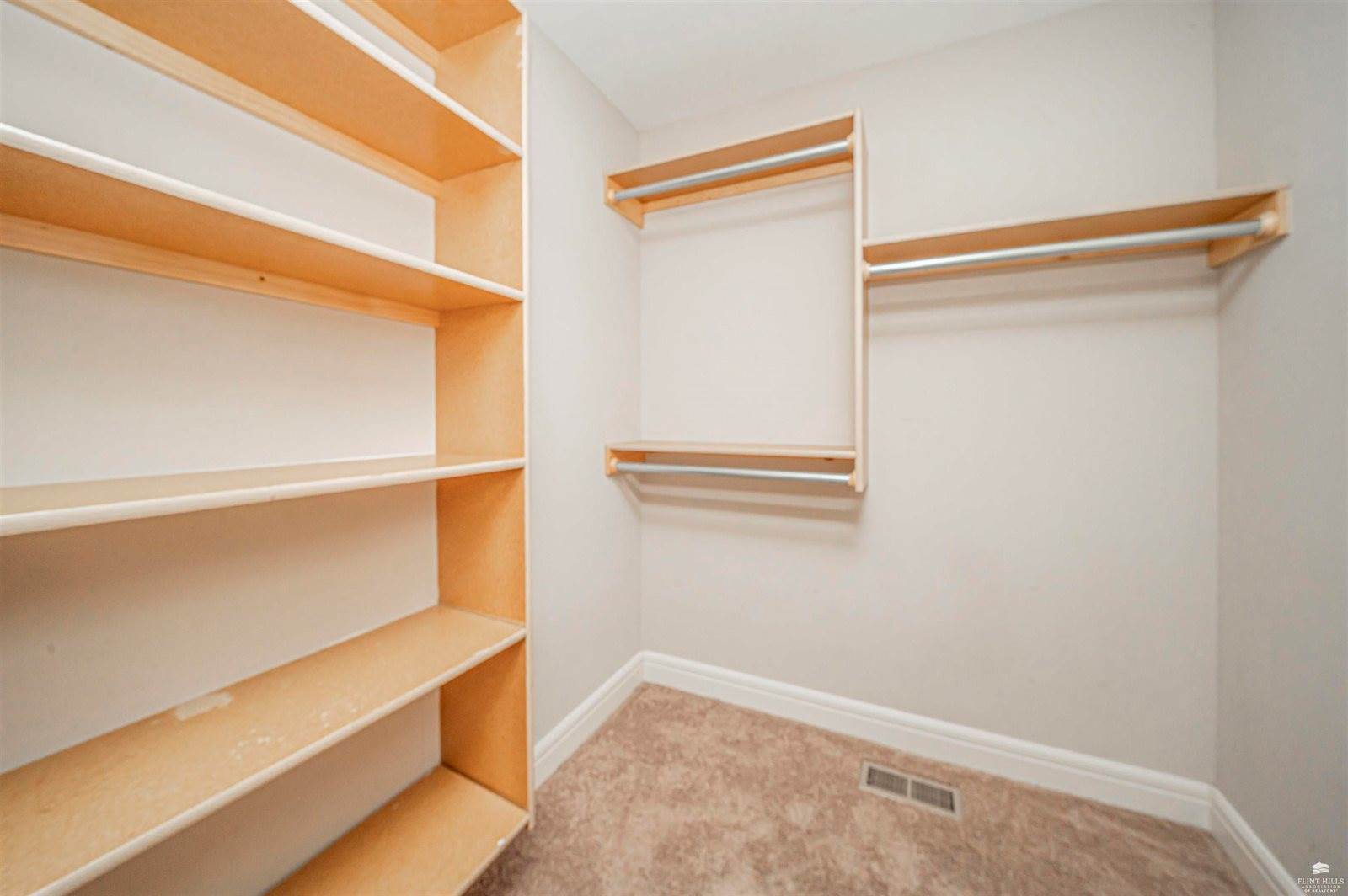 2332 Buckshot Drive, Junction City, KS 66441