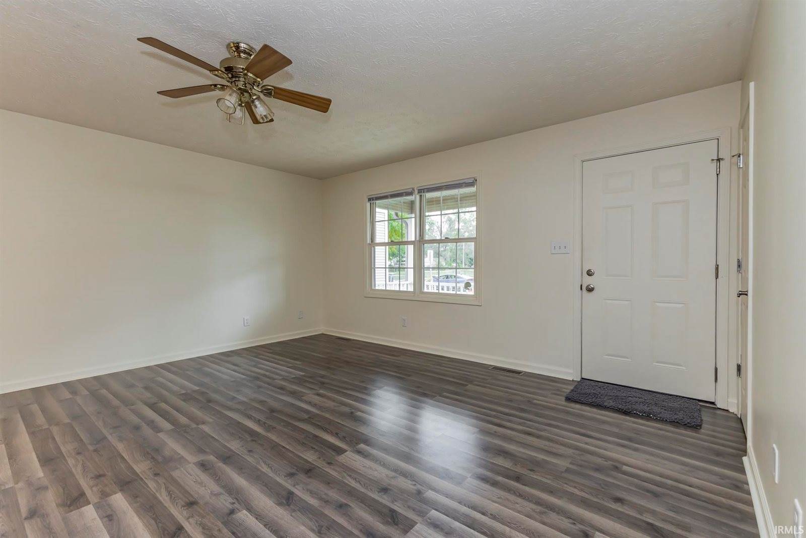 1436 W 14th Street, Muncie, IN 47302