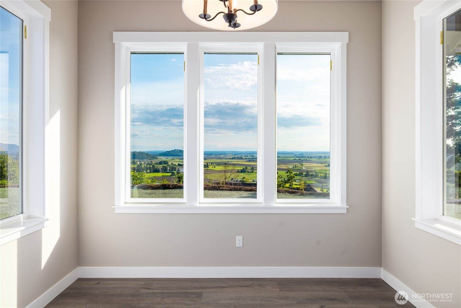 7514 Avalon Heights Way, Sedro Woolley, WA 98284