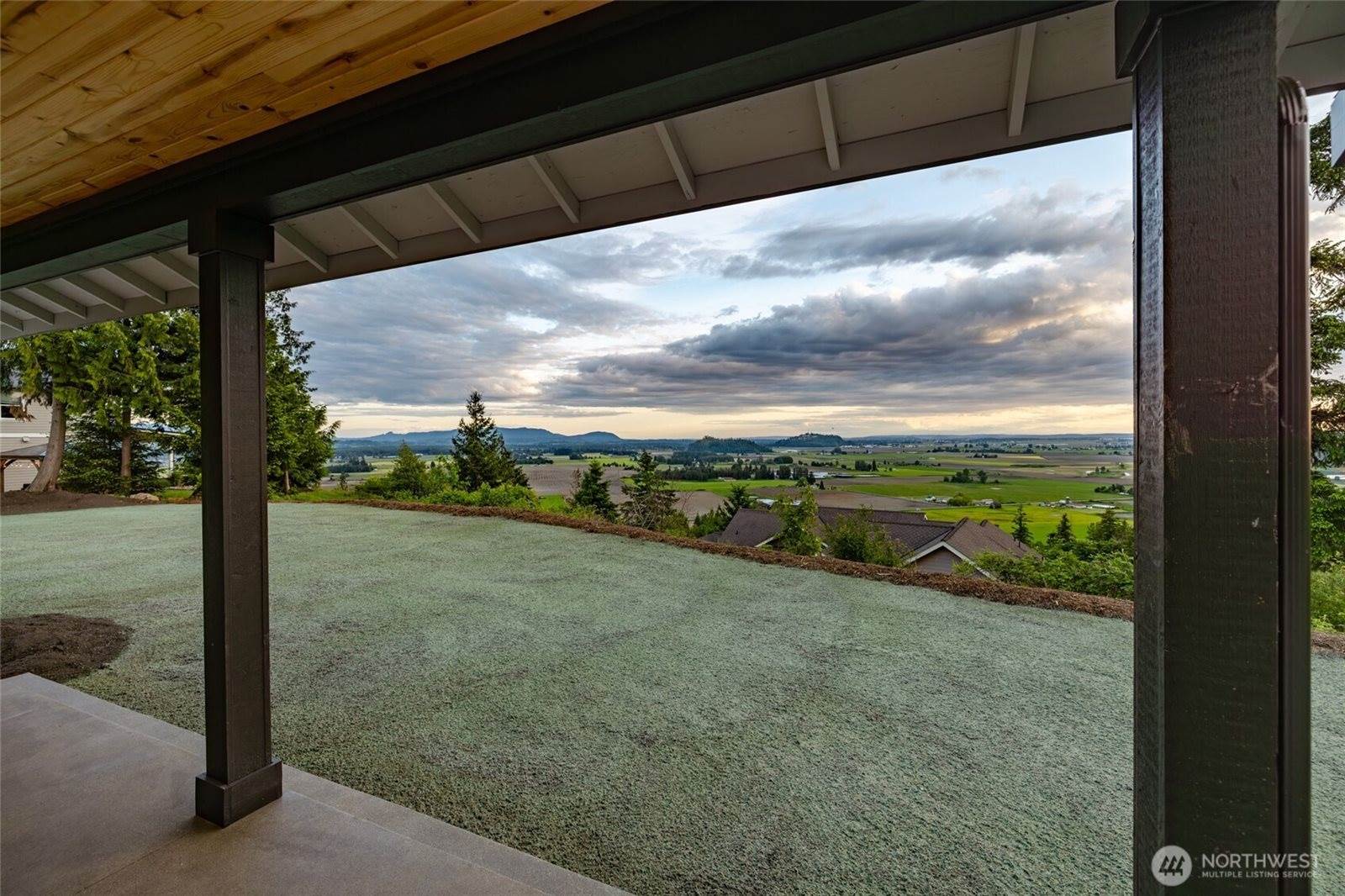 7514 Avalon Heights Way, Sedro Woolley, WA 98284