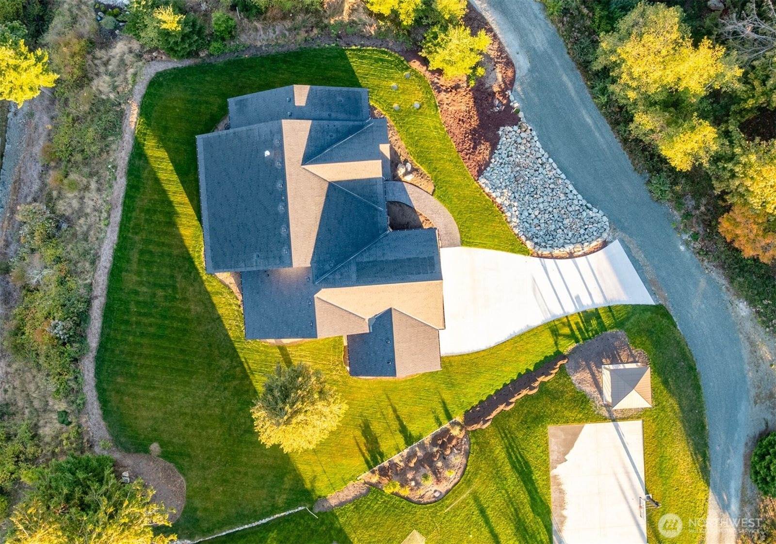 7514 Avalon Heights Way, Sedro Woolley, WA 98284