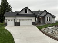 7514 Avalon Heights Way, Sedro Woolley, WA 98284