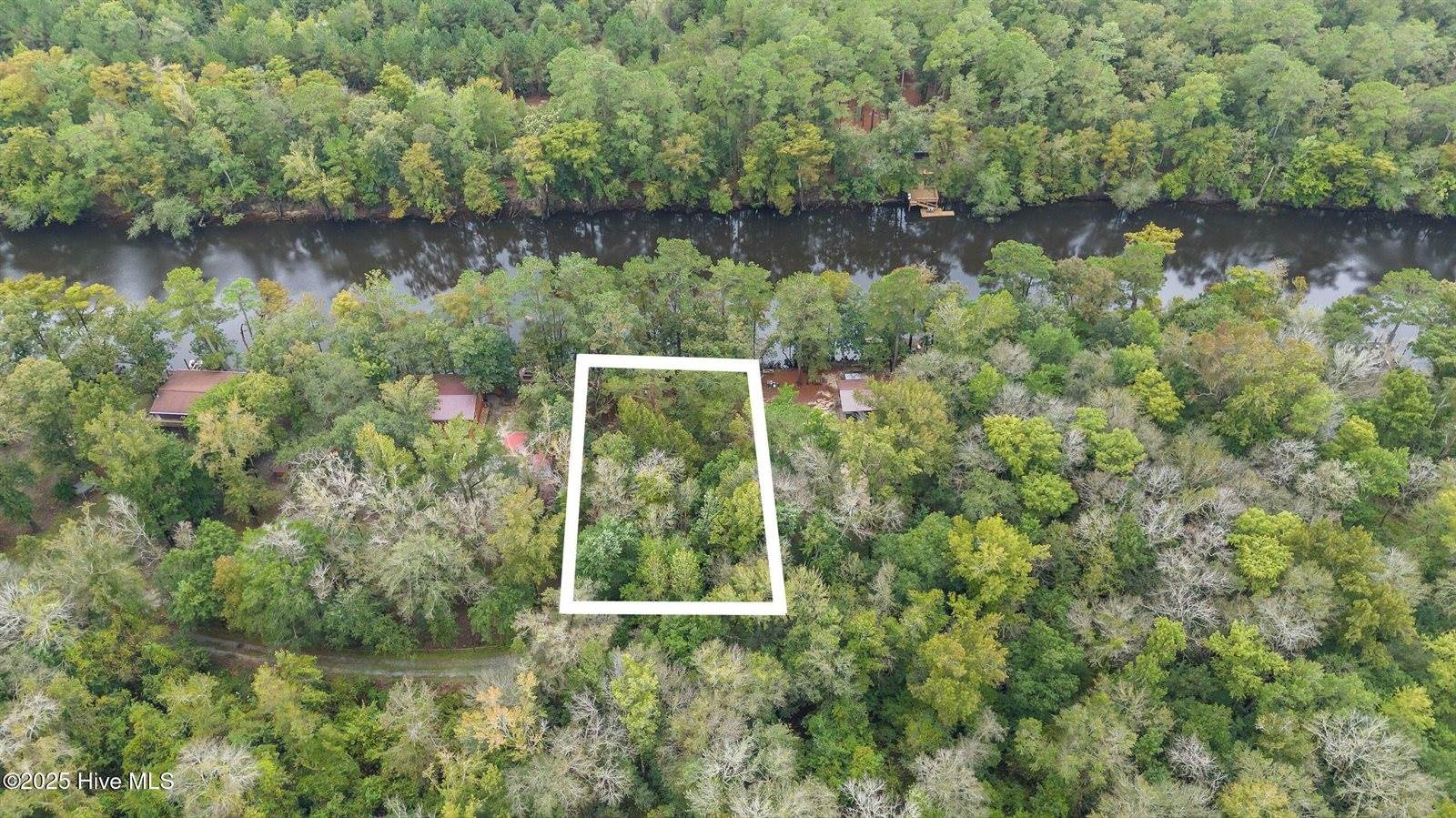 0 Bear Run Road, Burgaw, NC 28425