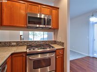 15771 SW Harvester Ln, Sherwood, OR 97140