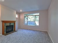 15771 SW Harvester Ln, Sherwood, OR 97140