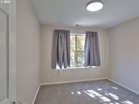 15771 SW Harvester Ln, Sherwood, OR 97140