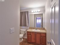 15771 SW Harvester Ln, Sherwood, OR 97140