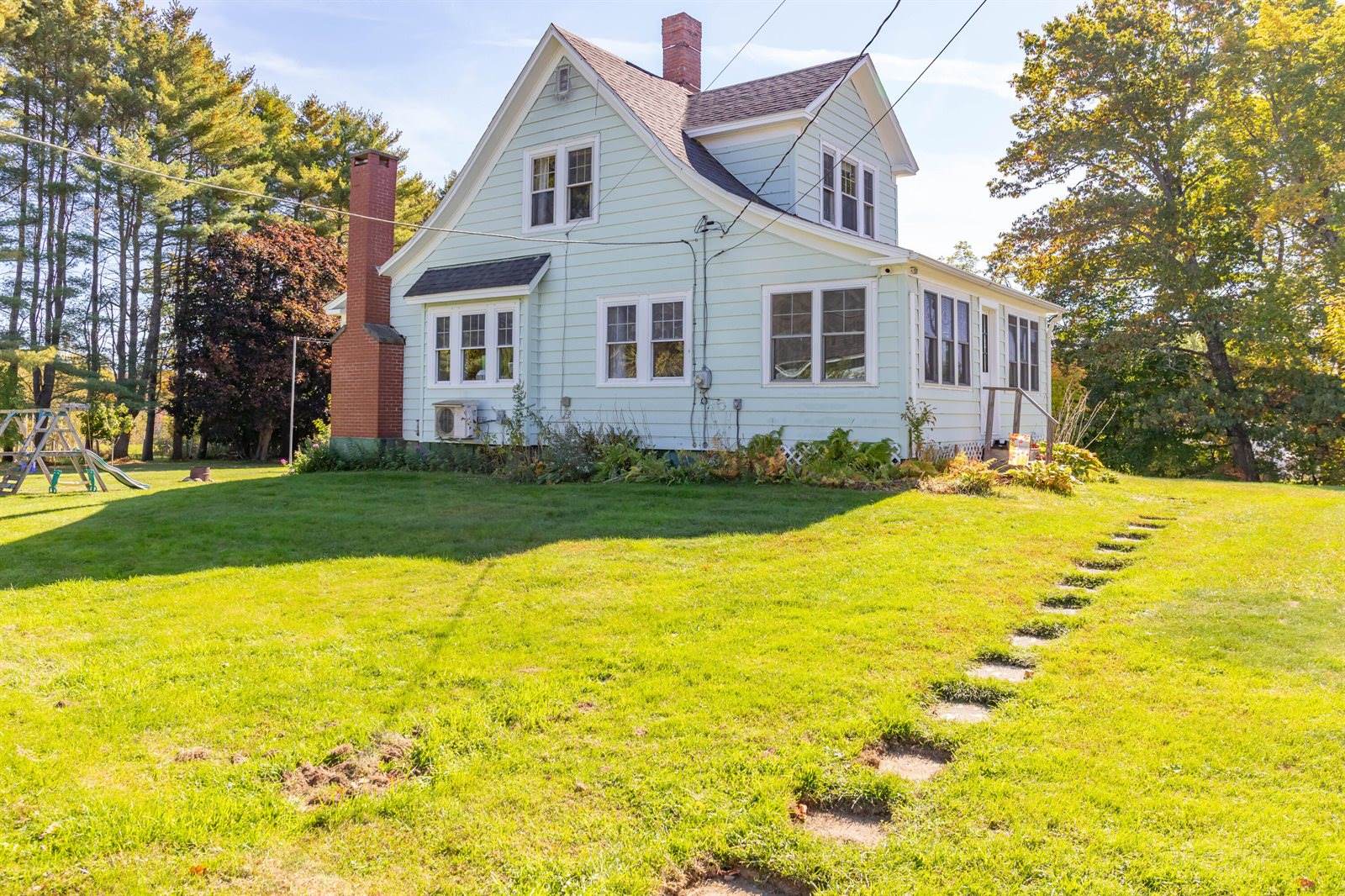 247 Commercial Street, Hartland, ME 04943