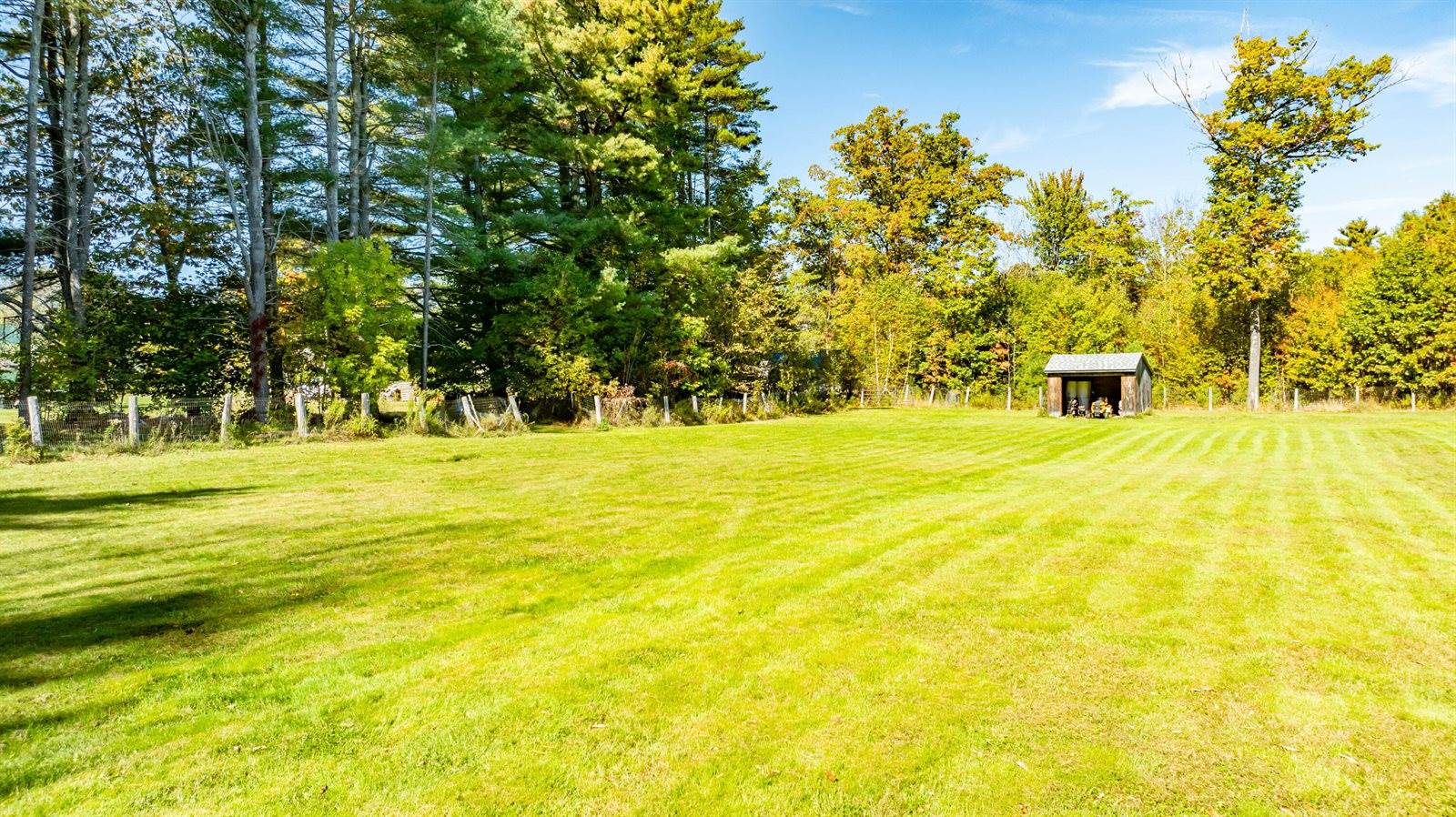 247 Commercial Street, Hartland, ME 04943