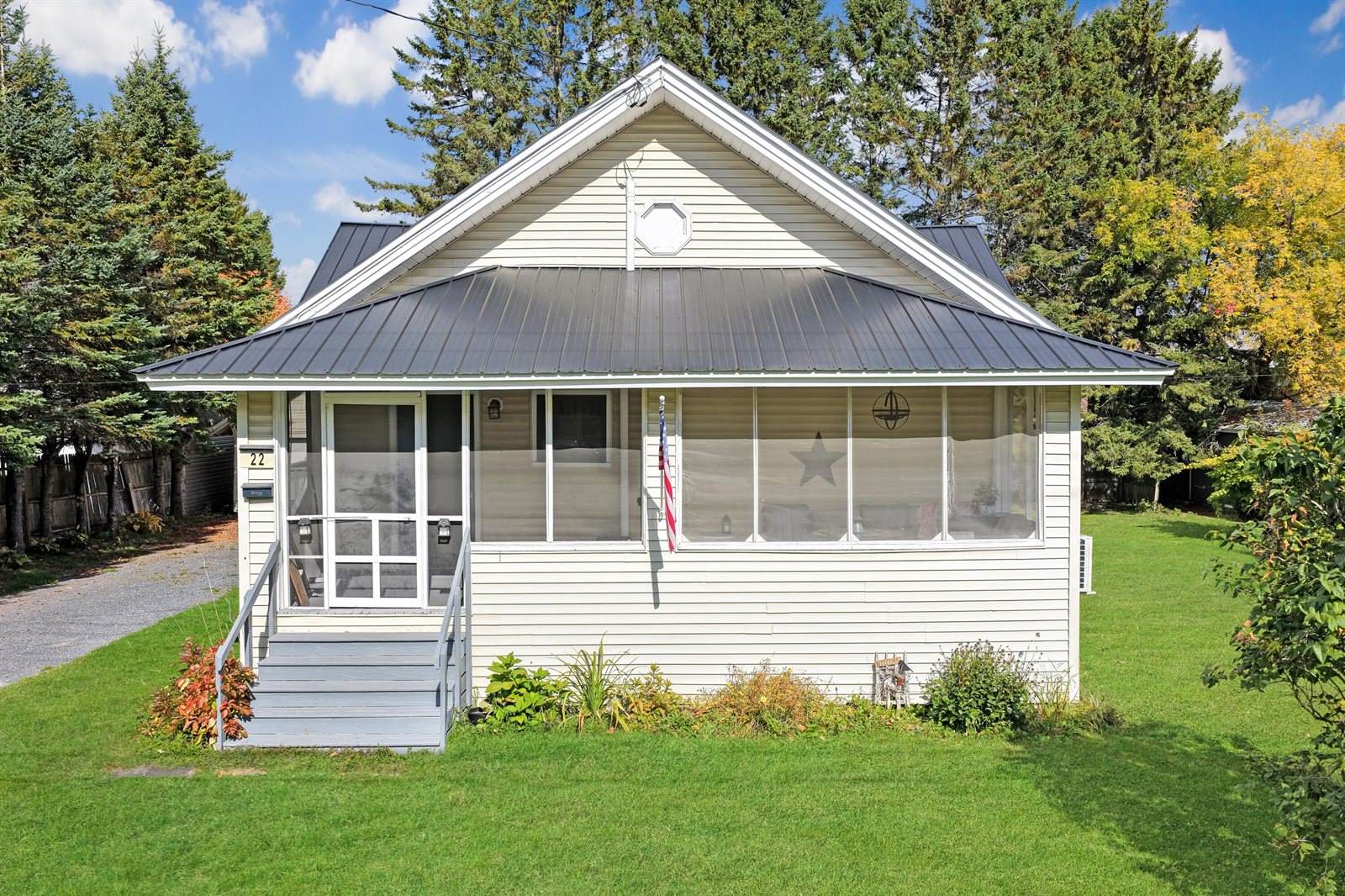 22 Washington Street, Caribou, ME 04736