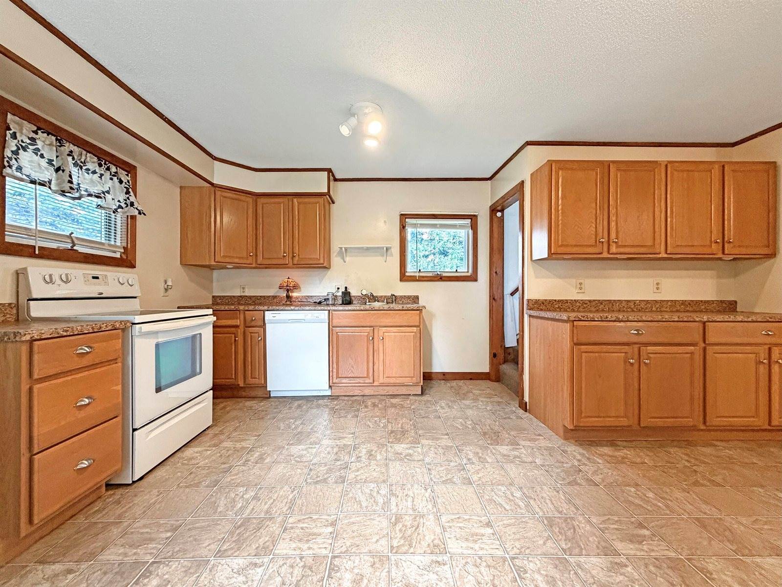 22 Washington Street, Caribou, ME 04736