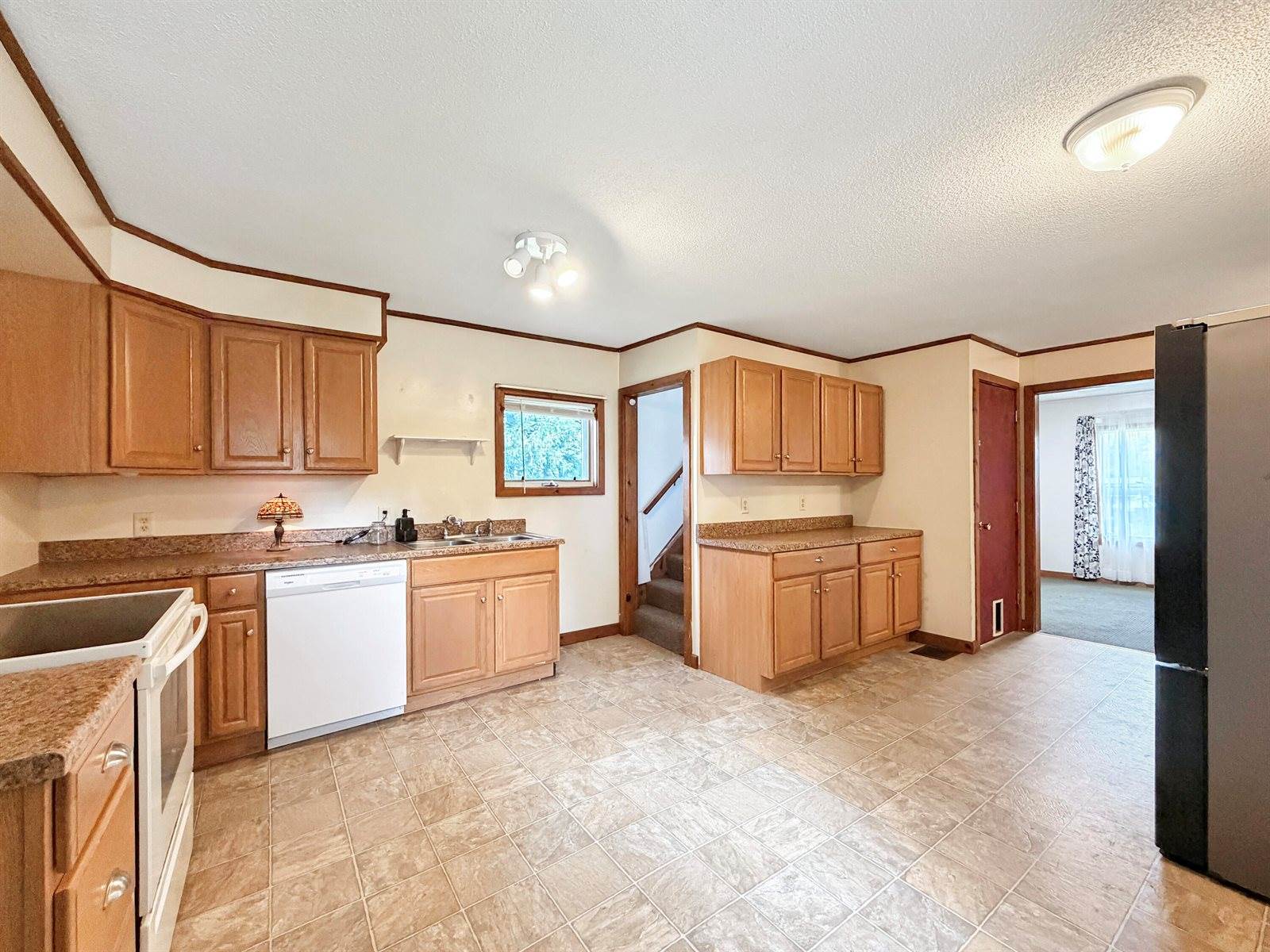 22 Washington Street, Caribou, ME 04736