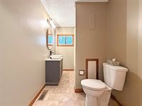 22 Washington Street, Caribou, ME 04736