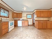 22 Washington Street, Caribou, ME 04736