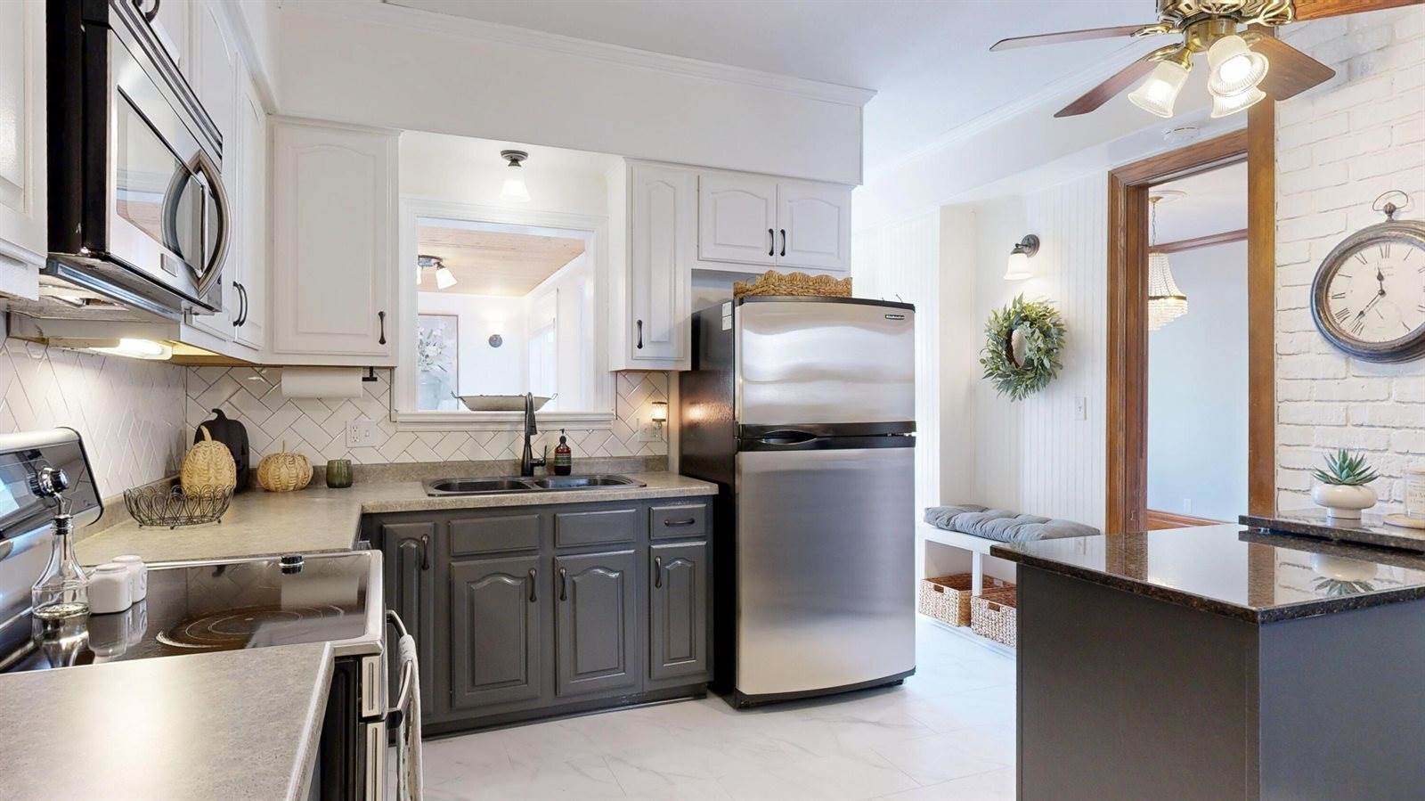 108 West Park St, Westby, WI 54667