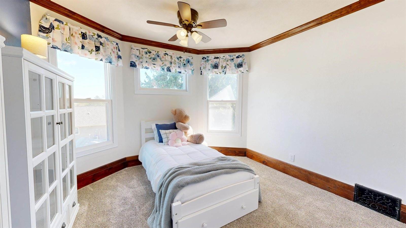 108 West Park St, Westby, WI 54667