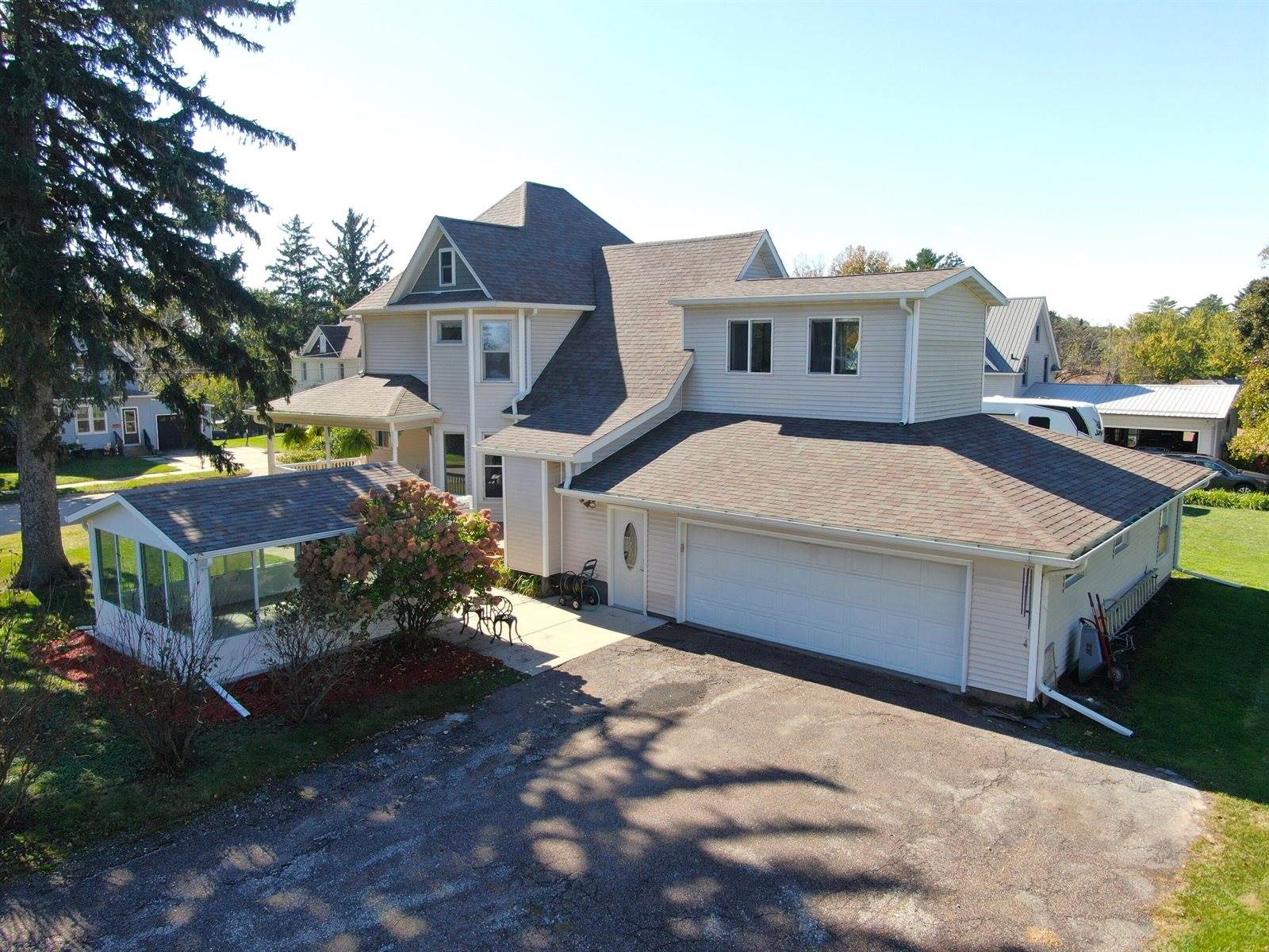 108 West Park St, Westby, WI 54667