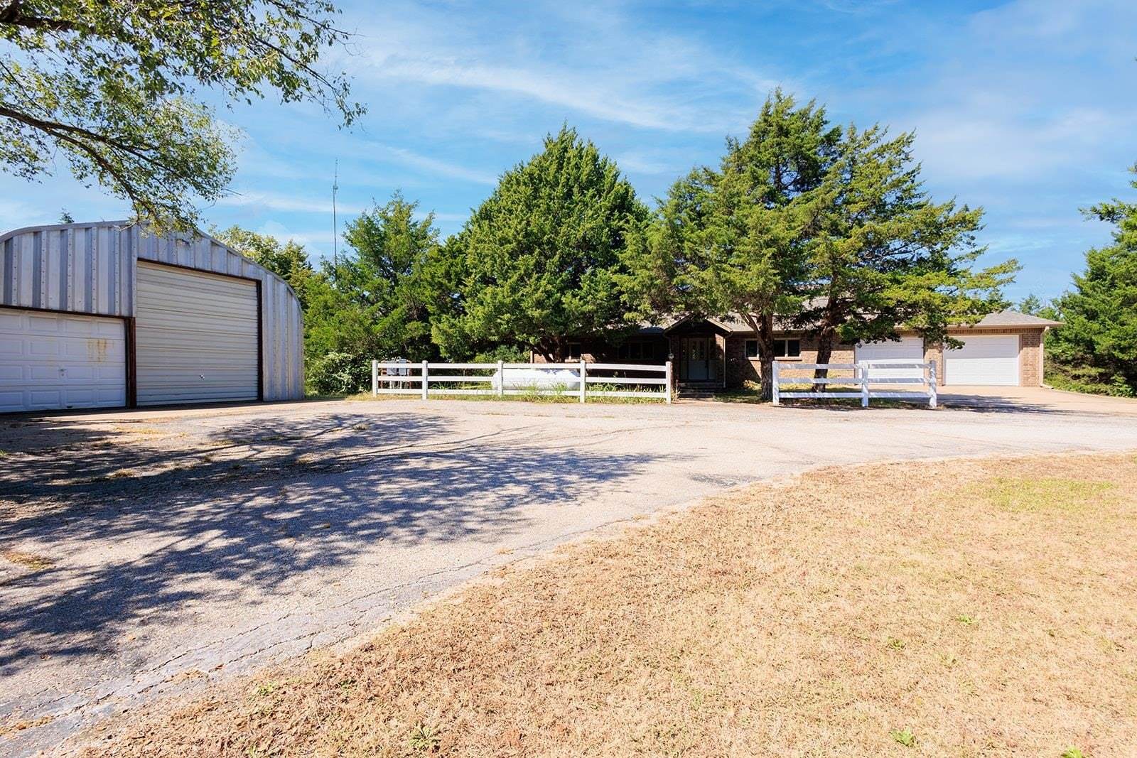 31783 61st Rd, Arkansas City, KS 67005