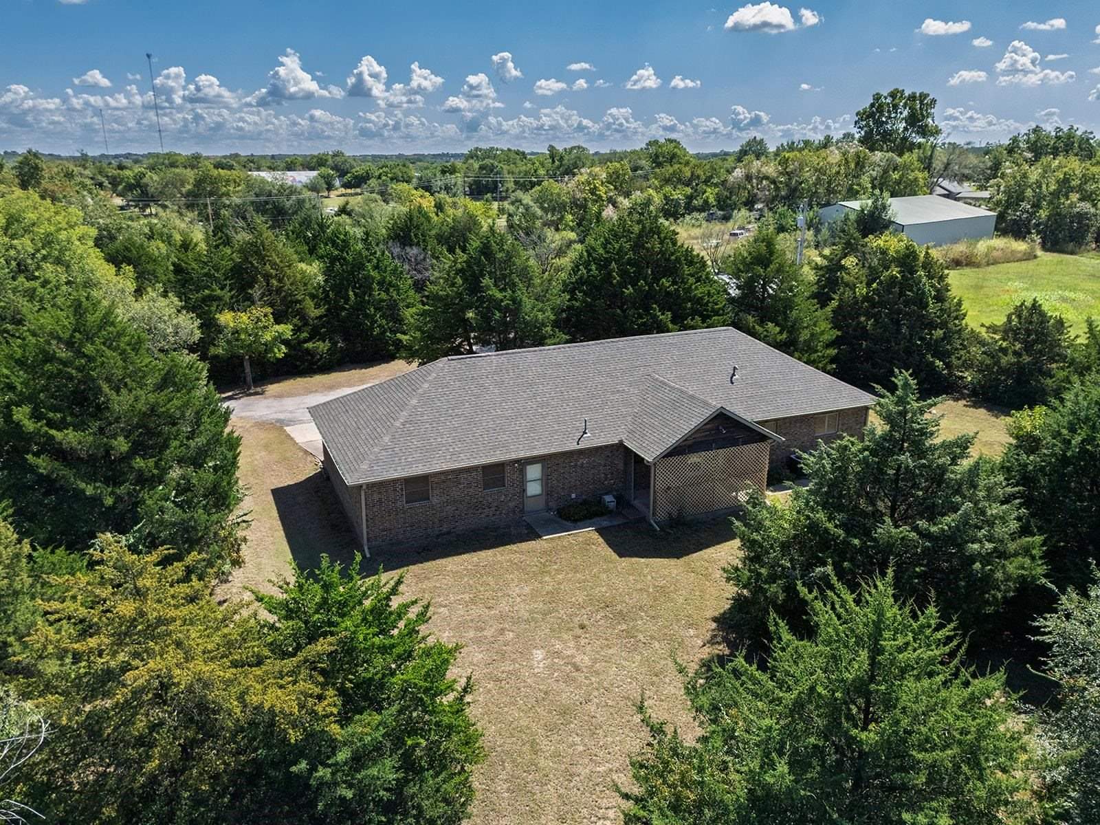 31783 61st Rd, Arkansas City, KS 67005